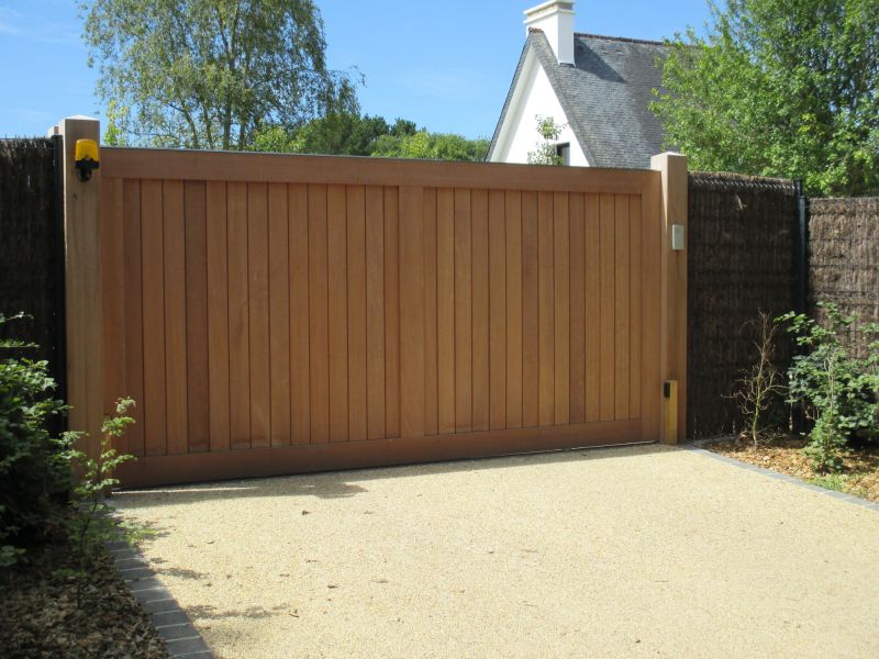Contemporary Wooden Gate